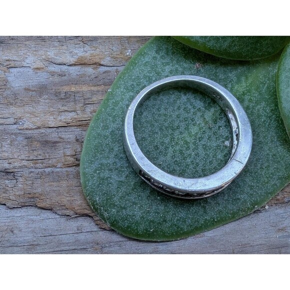 Vintage Sterling Channel Set Baguette Band Ring by Esse Size 7 Silver Ring - Picture 9 of 11